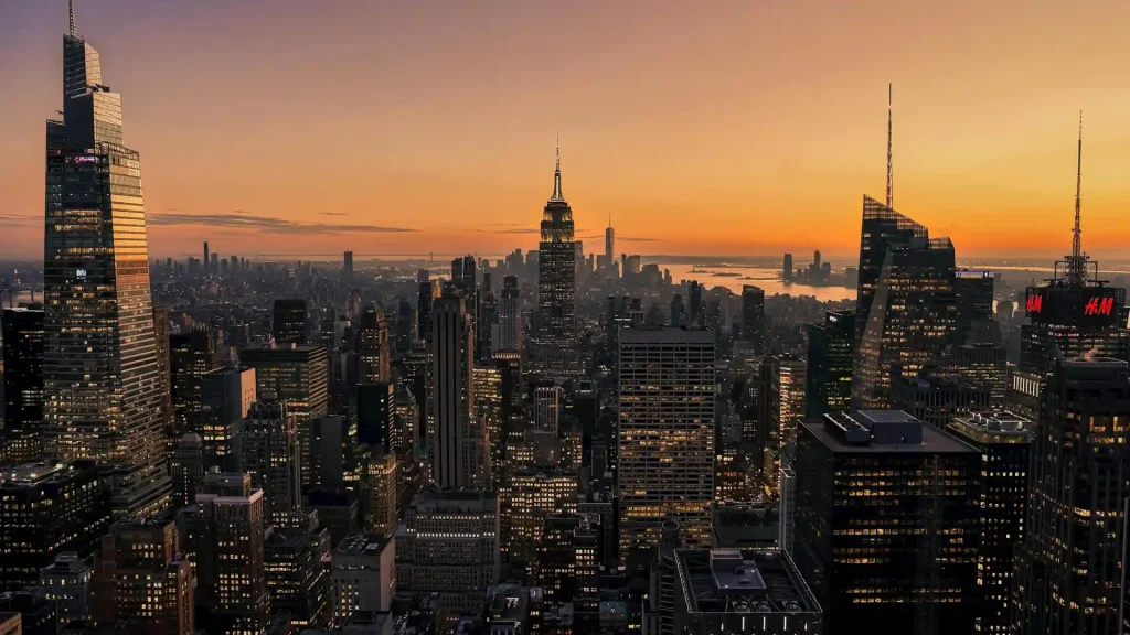 ব্যাংকক—শুধু থাইল্যান্ডের রাজধানী নয়, এটি যেন এক জীবন্ত কবিতা