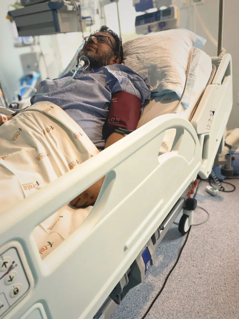 বাবার জন্য মেয়ের লড়াই – আইসিইউতে সার্জারির পর বাবা।