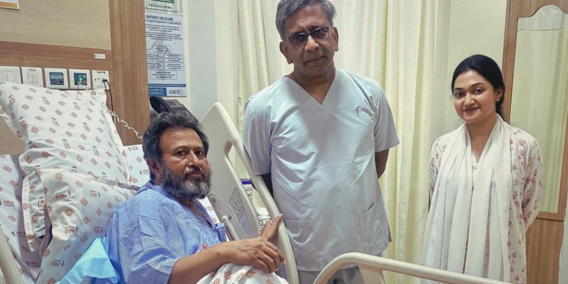 বাবার জন্য এক মেয়ের অসম লড়াই